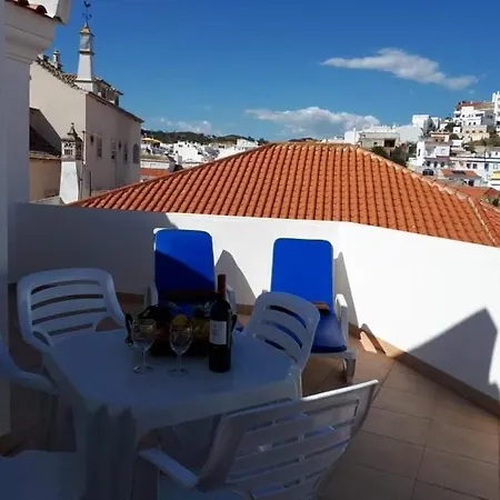 Daire Terrace On The Sea
