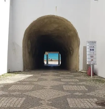 Terrace On The Sea דירה *